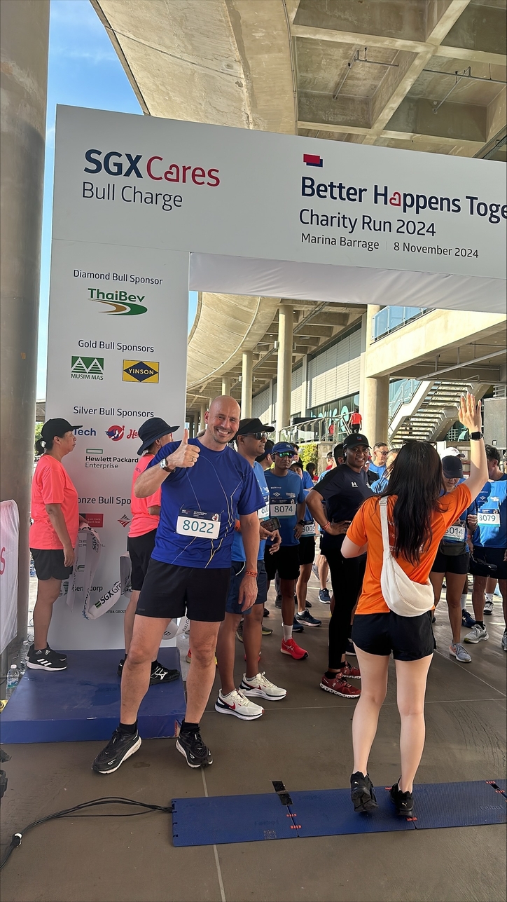 Yinson-joins-the-SGX-Cares-Bull-Charge-Charity-Run-2024-4